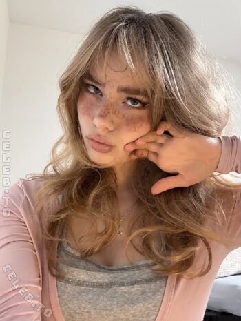 Full leaked Felinenyaa page private onlyfans photo