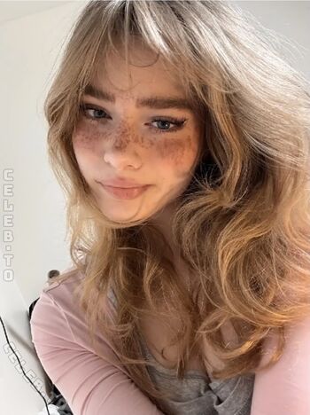 Full leaked Felinenyaa page private onlyfans photo