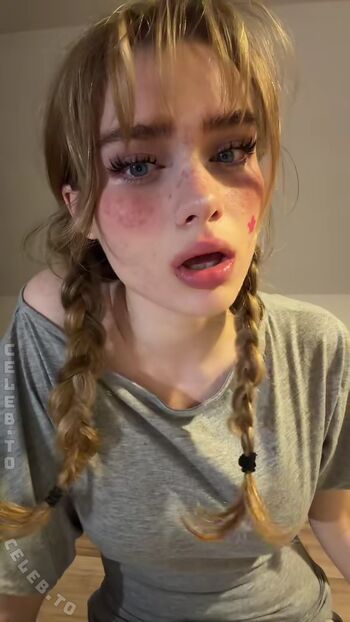 Full leaked Felinenyaa page private onlyfans photo