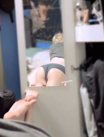 Full leaked Femboy uu private onlyfans photo