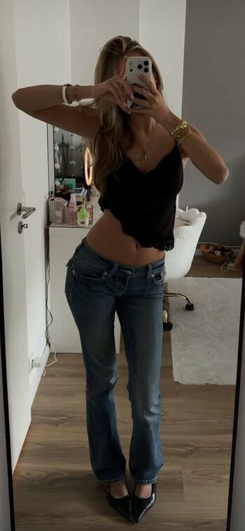 Full leaked Finja hnb private onlyfans photo