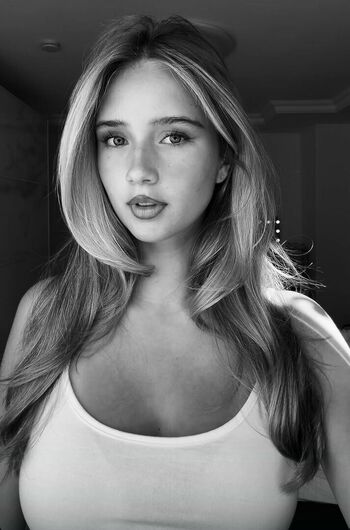 Full leaked Finja hnb private onlyfans photo