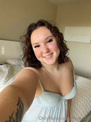 Full leaked Fiteen page private onlyfans photo