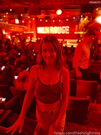 Full leaked Flashingemma  page private onlyfans photo
