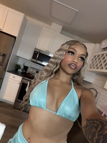 Full leaked Foreigntrinnn rapper private onlyfans photo