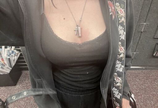 Full leaked Fragilsol private onlyfans photo