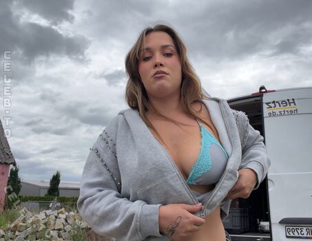 Full leaked Frau gretel private onlyfans photo