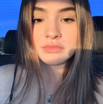 Gaby Gardez โ Gaby Gardez