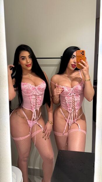 Full leaked Gemelas abello private onlyfans photo