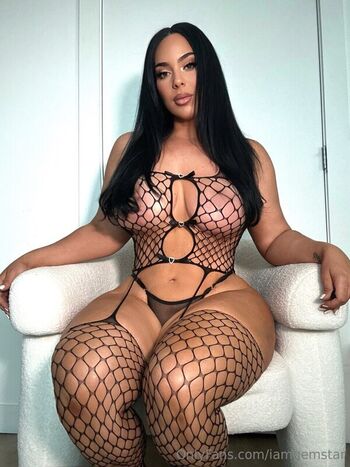 Full leaked Gemstar private onlyfans photo