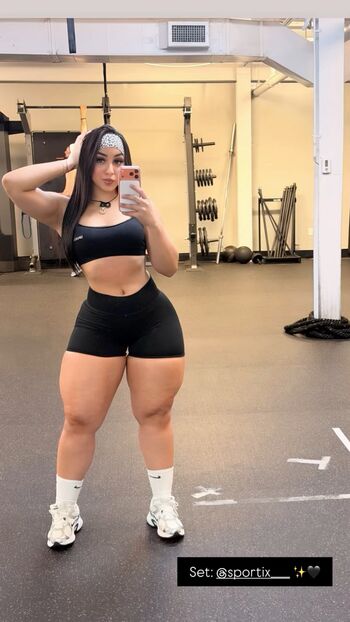 Full leaked Gvargas private onlyfans photo