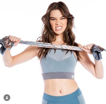 Full leaked Hailee steinfeld page private onlyfans photo