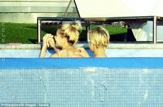 Hailey Bieber