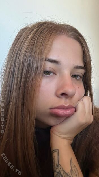 Full leaked Haileyrain private onlyfans photo