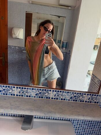Full leaked Haim sisters private onlyfans photo