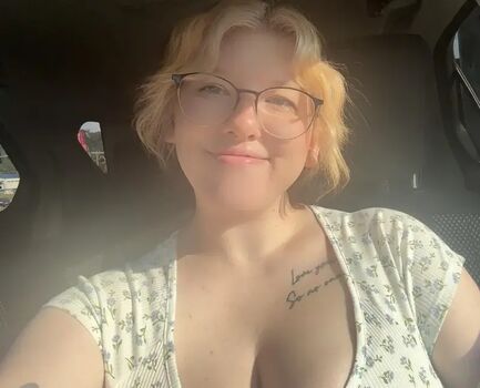 Full leaked Handheldfantasy private onlyfans photo