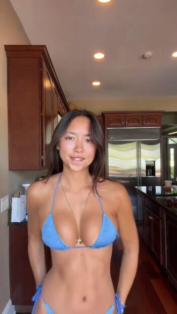Full leaked Hannah lee page private onlyfans photo