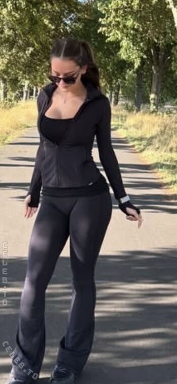 Full leaked Hannahluisienne private onlyfans photo