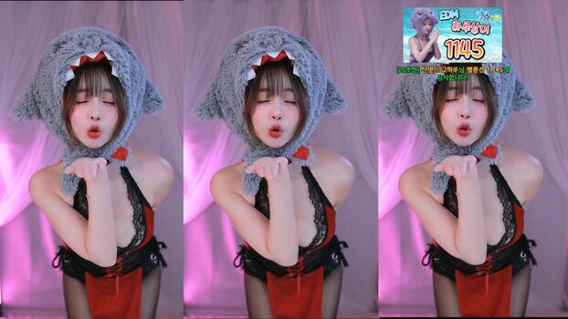Full leaked Haru s page private onlyfans photo