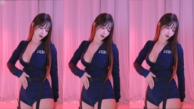 Full leaked Haru s page private onlyfans photo