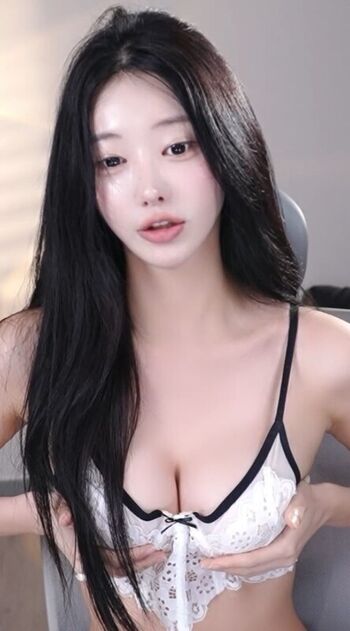 Full leaked Haxxnini page private onlyfans photo