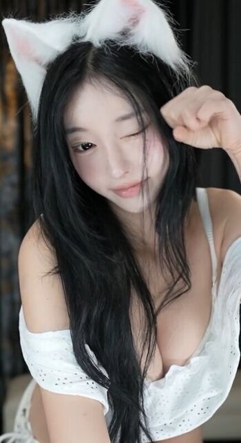 Full leaked Haxxnini private onlyfans photo