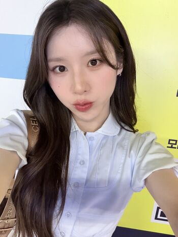 Full leaked Heejin page private onlyfans photo