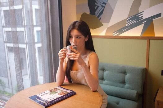 Full leaked Heejin page private onlyfans photo