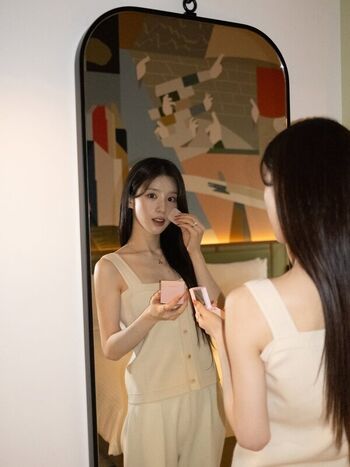 Full leaked Heejin page private onlyfans photo