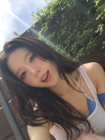 Full leaked Heejin page private onlyfans photo