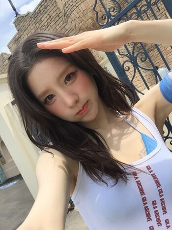 Full leaked Heejin page private onlyfans photo