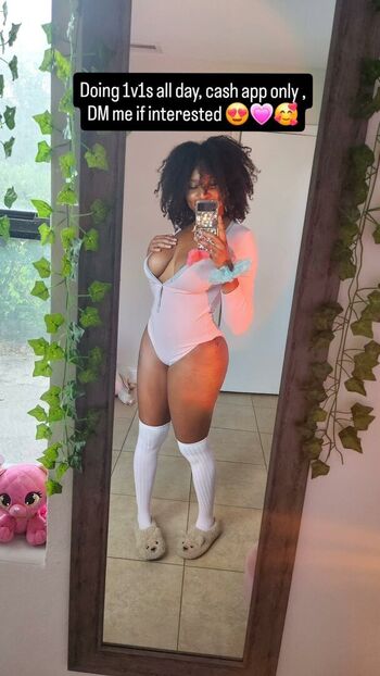 Full leaked Hellokittyxx private onlyfans photo