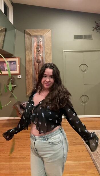Full leaked Hellsbelllllls private onlyfans photo