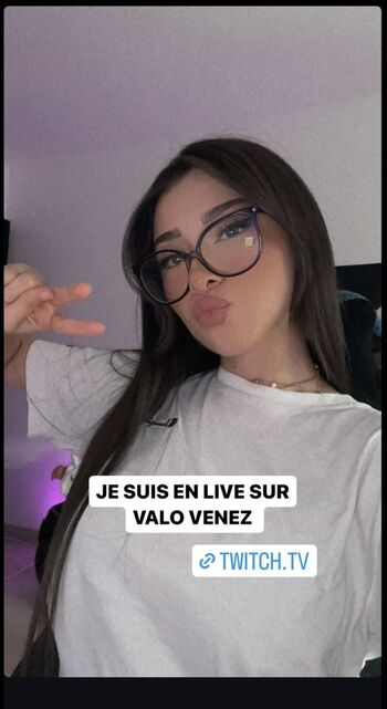 Full leaked Helydia private onlyfans photo