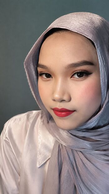 Full leaked Hijab soffia page private onlyfans photo