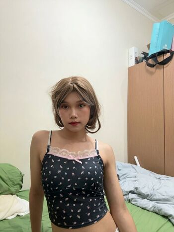Full leaked Hijab soffia page private onlyfans photo