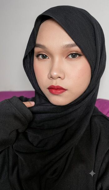 Full leaked Hijab soffia page private onlyfans photo