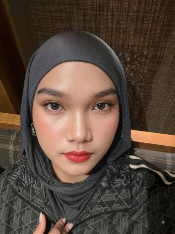 Full leaked Hijab soffia page private onlyfans photo