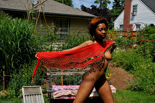 HippieGoddess