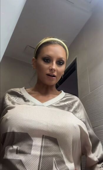 Full leaked Holgersjacket private onlyfans photo