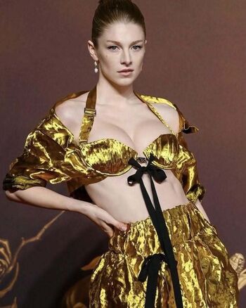 Full leaked Hunter schafer private onlyfans photo