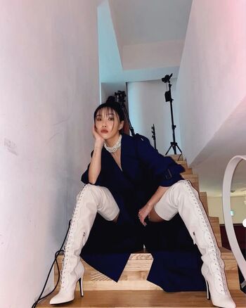 Full leaked Hwasa page private onlyfans photo