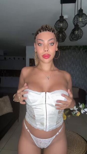 Full leaked Iltransdoll private onlyfans photo