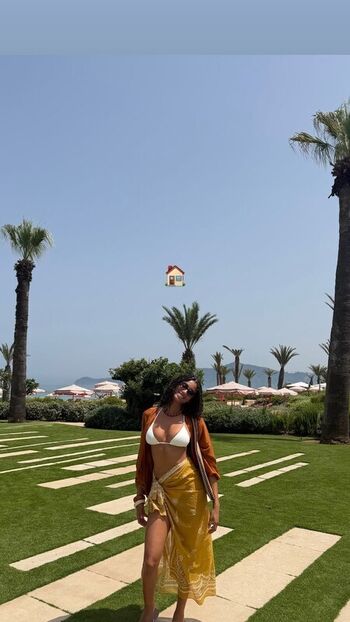 Full leaked Imaan hammam private onlyfans photo