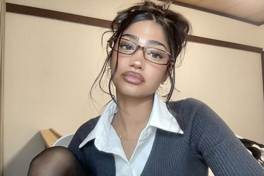 Full leaked Imanimalikaa private onlyfans photo