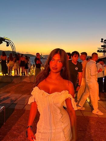 imanimalikaa