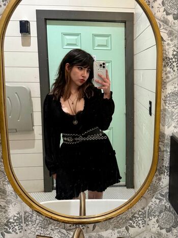 Full leaked Impossiblyeve private onlyfans photo