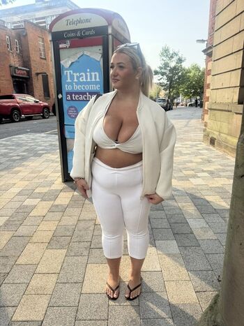 Full leaked Indigo page private onlyfans photo