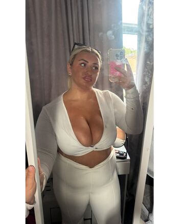 Full leaked Indigo page private onlyfans photo