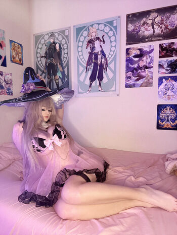 Full leaked Lisatsukimi/ private onlyfans photo